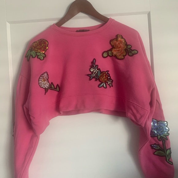 Crop Top Sweater - Picture 3 of 7